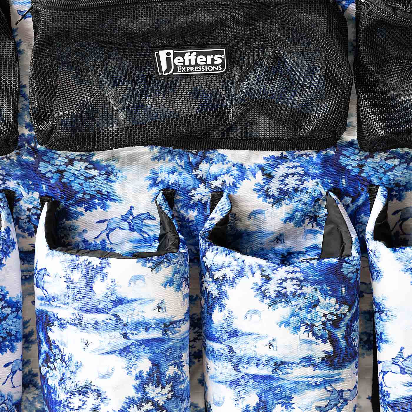 Jeffers Expression Trailer Door Horse Grooming Caddy